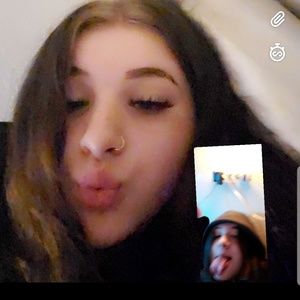 Meet your Posher, Ava